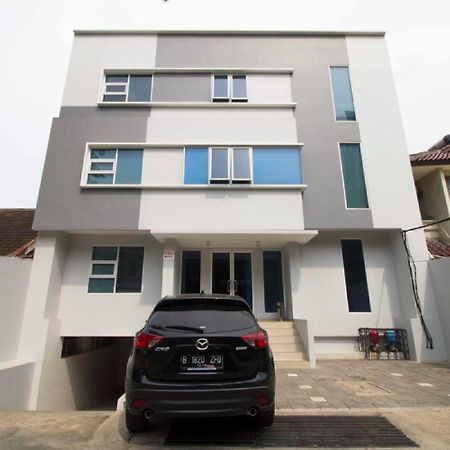 Reddoorz Plus @ Setiabudi Tengah Yakarta Exterior foto