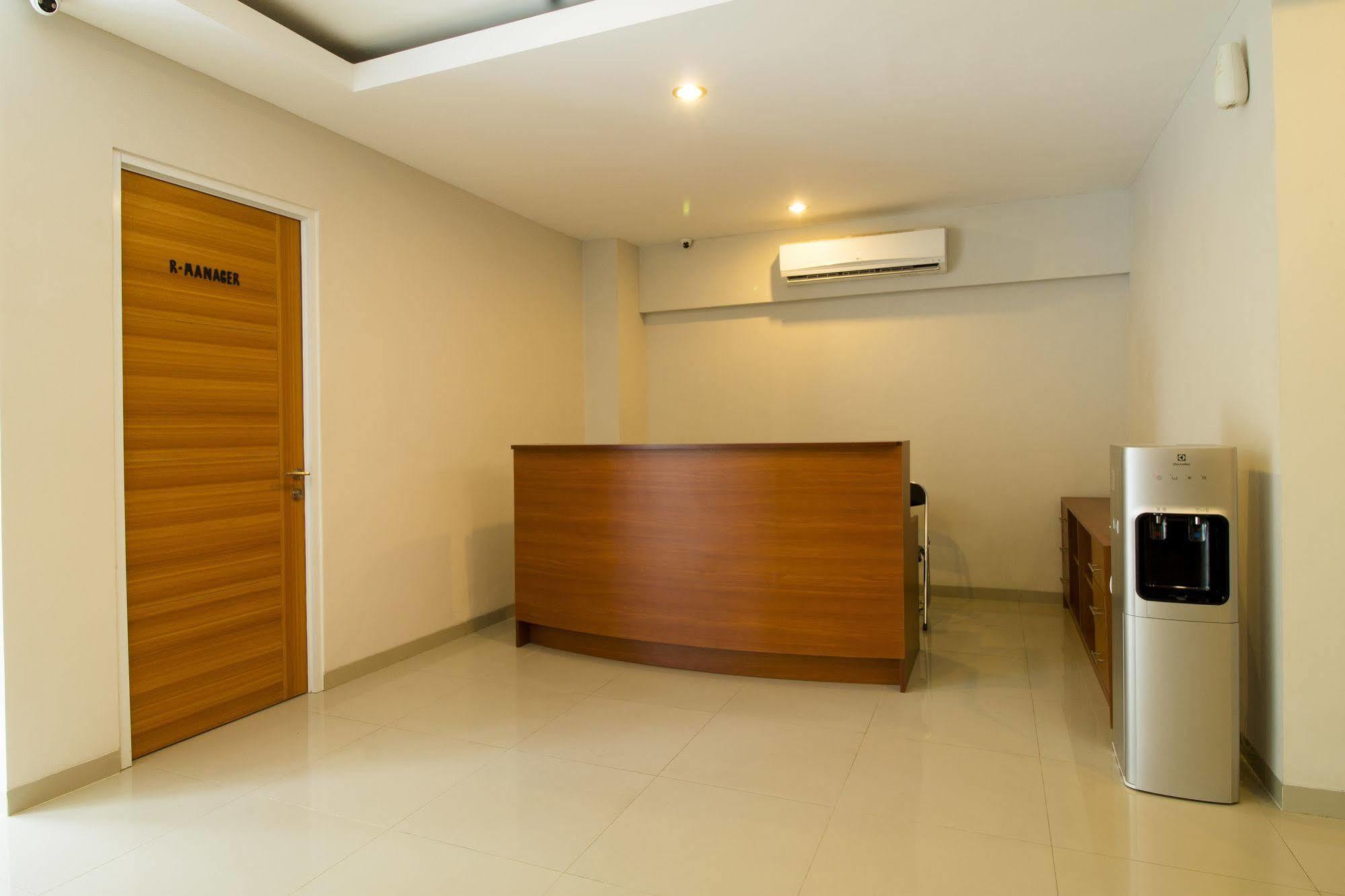 Reddoorz Plus @ Setiabudi Tengah Yakarta Exterior foto